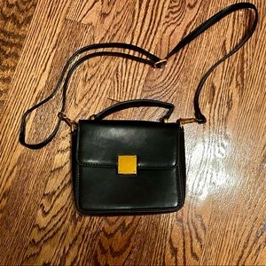 Vintage leather bag in black
